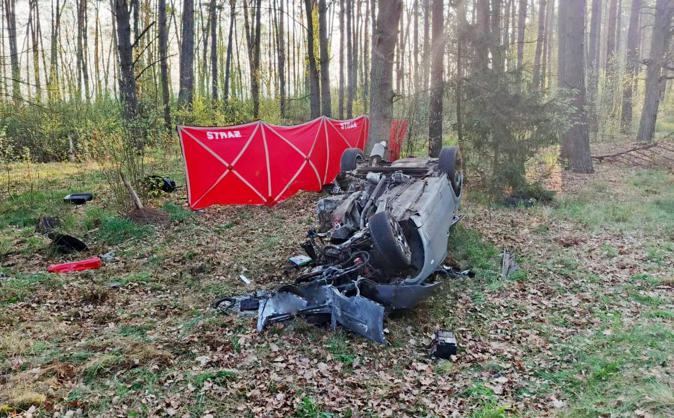 Tragiczny wypadek na drodze krajowej nr 31. Dwie osoby nie żyją
